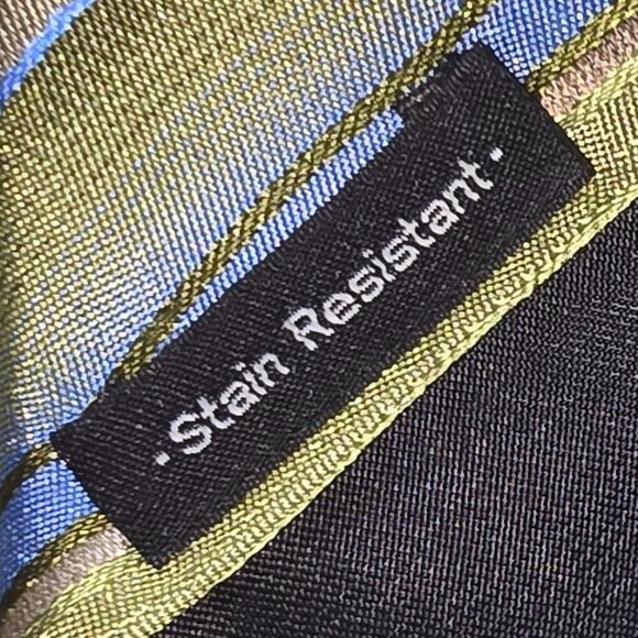 VAN HEUSEN SILK TIE STAIN RESISTANT DIAGONAL STRIPES IN GREEN BLUE TAN EUC - Picture 5 of 7